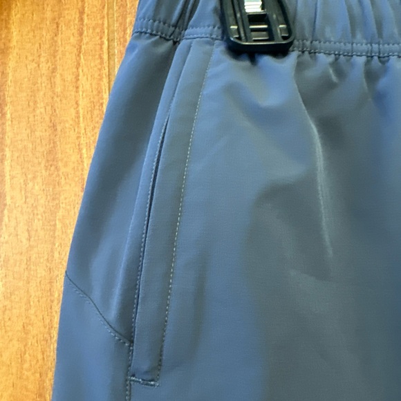 Janji Blue Athletic Shorts Drawstring Elastic Waist M Medium w/ Zipper Pockets - Picture 3 of 7